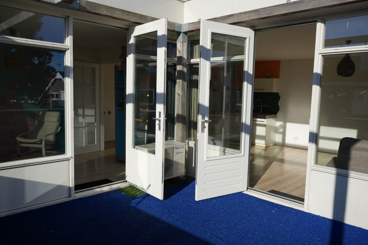 Foto 12 van Helmstraat 14-B