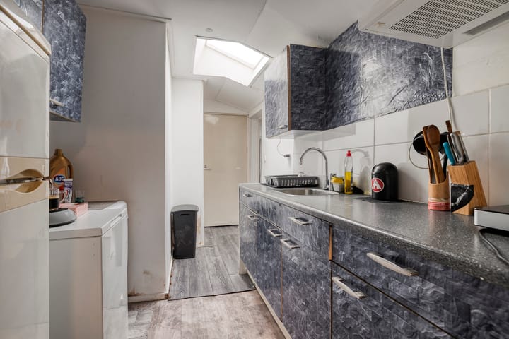 Foto 15 van Louisastraat 10