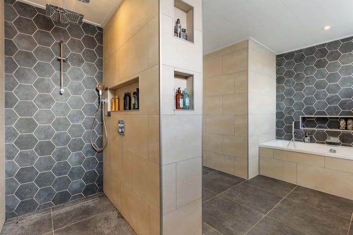 Foto 24 van Beneden Oosterdiep 275