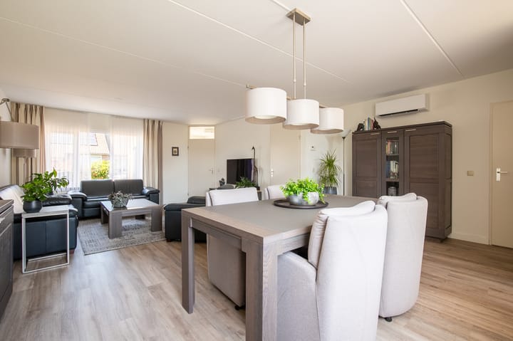 Photo 7 of Eikenlaan 19