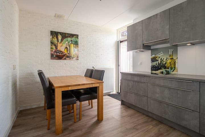 Photo 8 of Eikenlaan 19