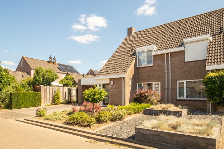 Photo 32 of Eikenlaan 19