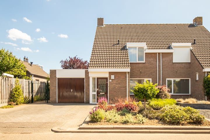 Photo 33 of Eikenlaan 19