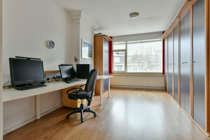 Foto 19 van Eerste Helmersstraat 71-2