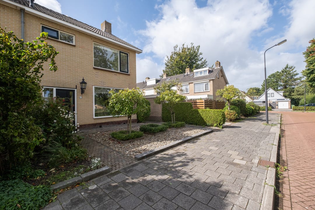 Foto 37 van Jac. van Maerlantlaan 54