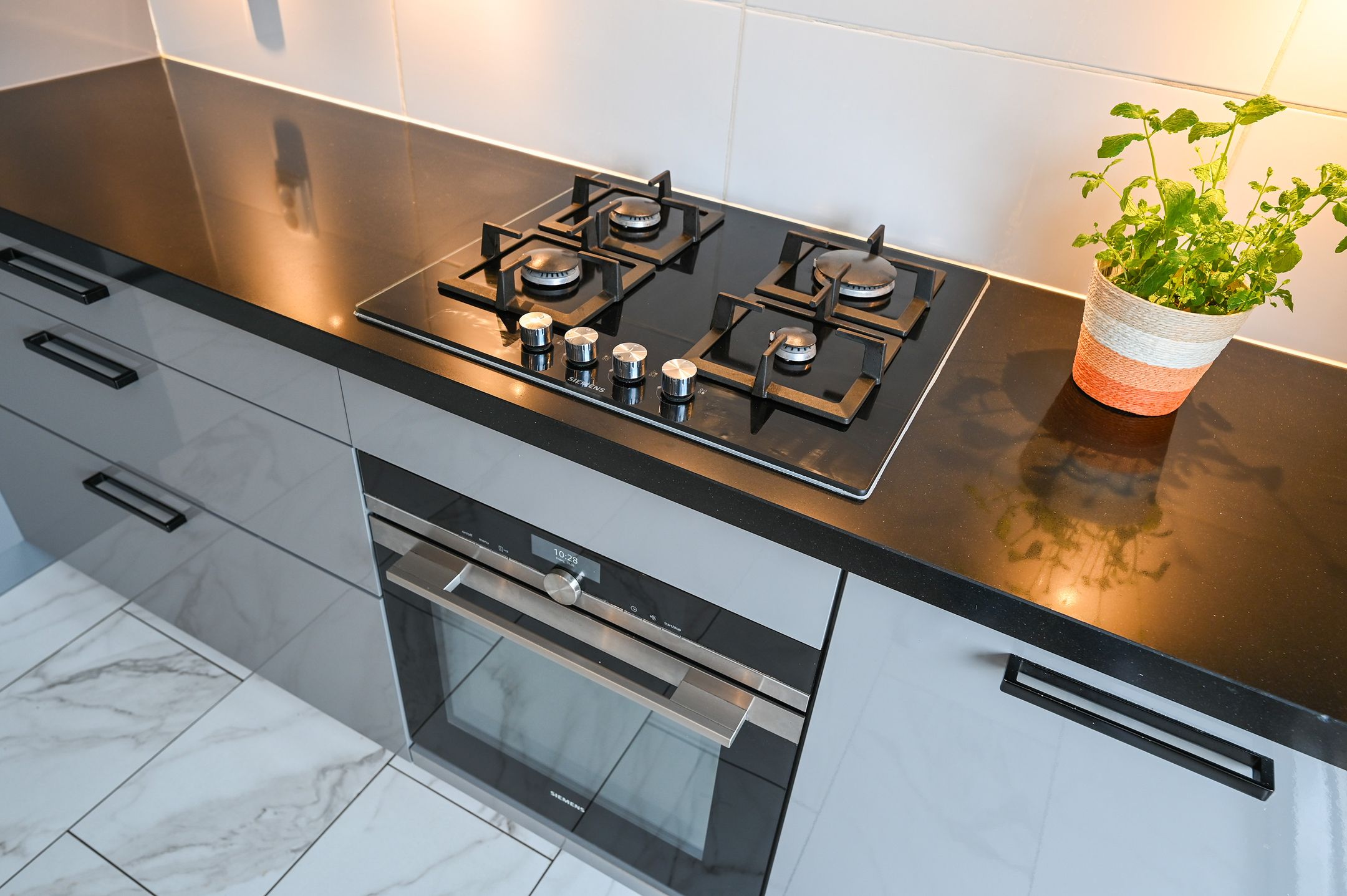 Photo 21 of Suzannaland 164