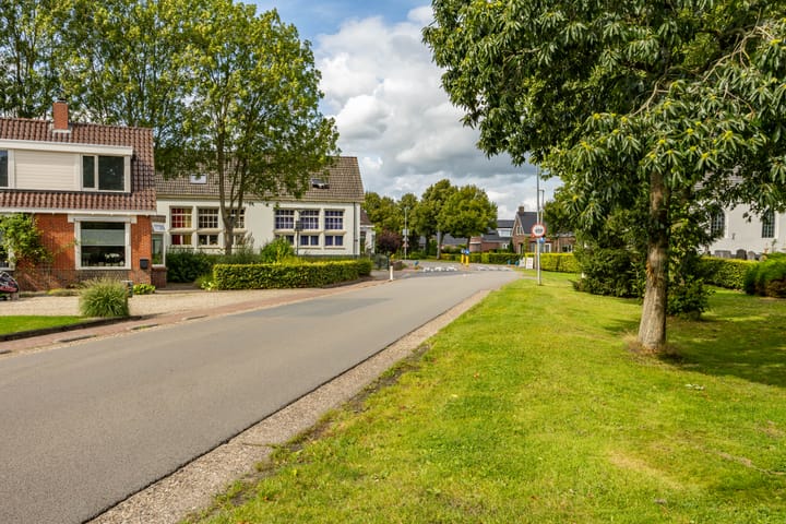 Foto 49 van Engelberterweg 43