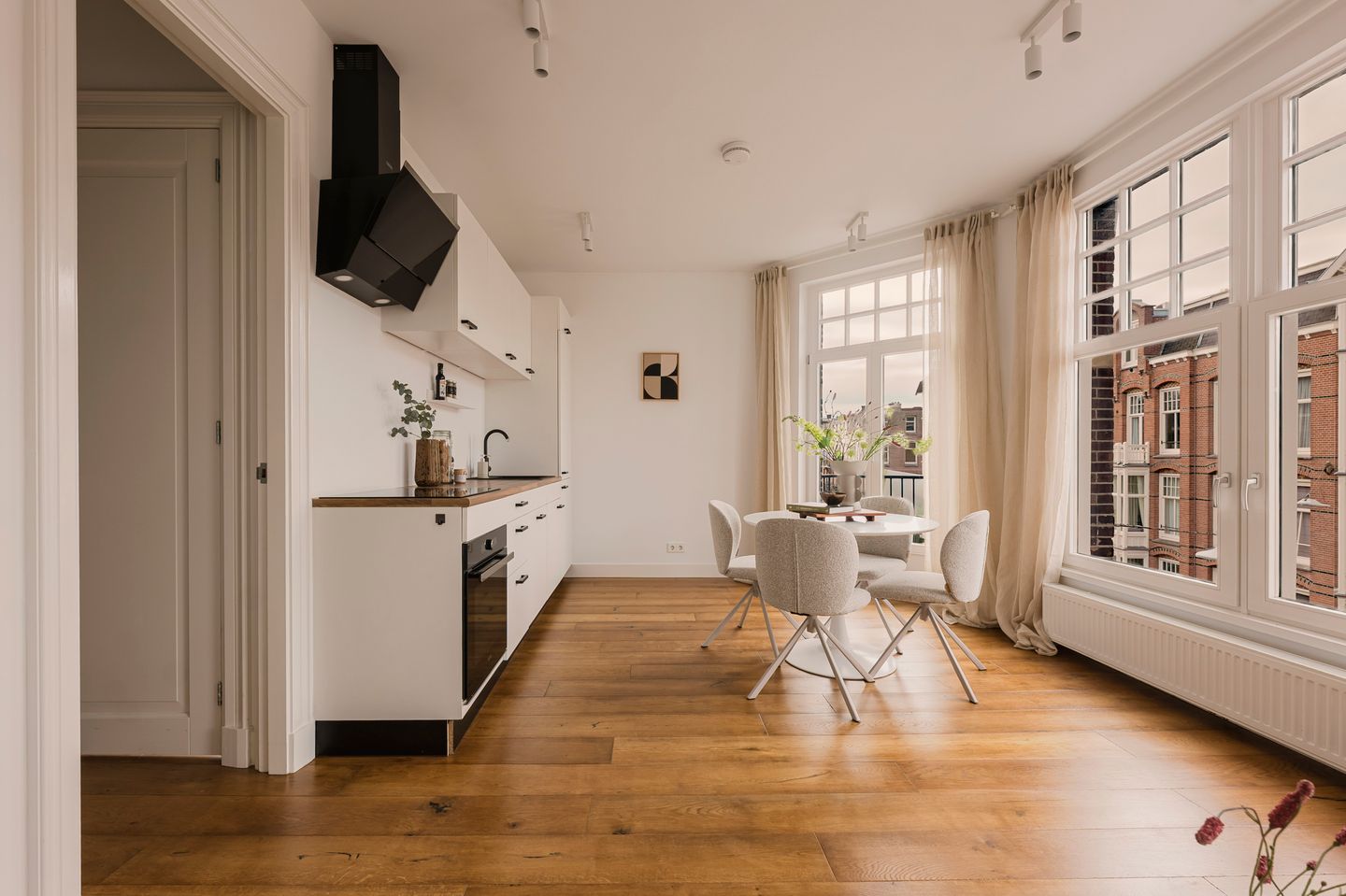 Foto 14 van Van Woustraat 123-3