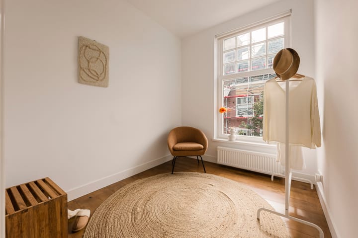 Photo 23 of Van Woustraat 123-3