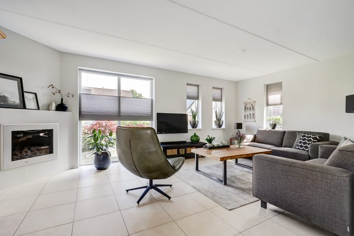 Foto 8 van Meidoorn 2