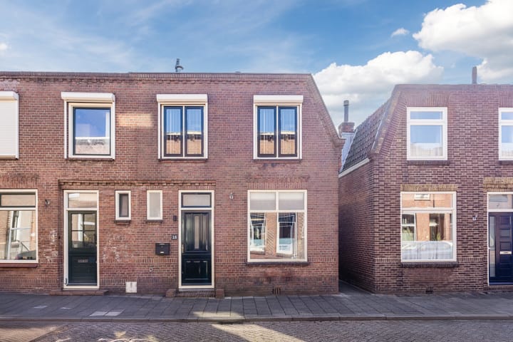 Photo 6 of Prinsenstraat 18