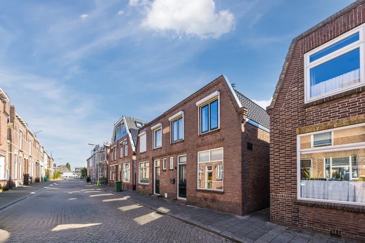 Photo 7 of Prinsenstraat 18