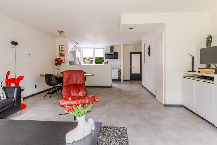 Photo 14 of Hofmark 144