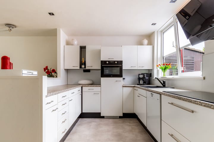 Photo 17 of Hofmark 144