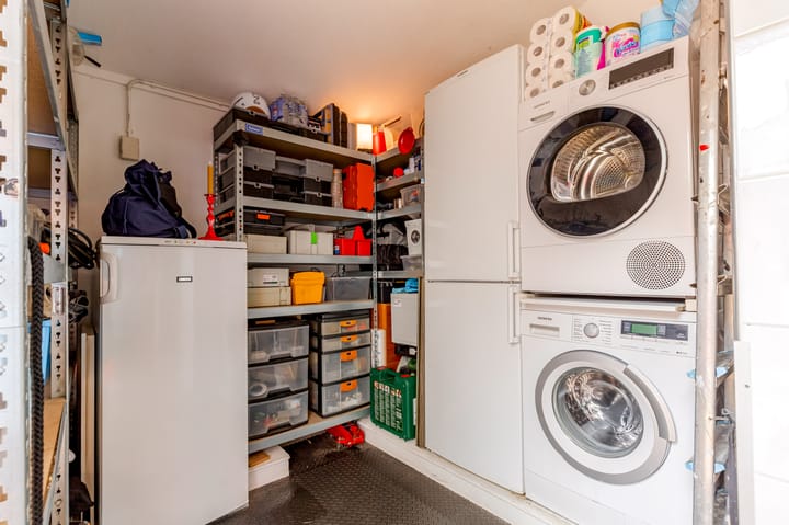 Photo 25 of Hofmark 144