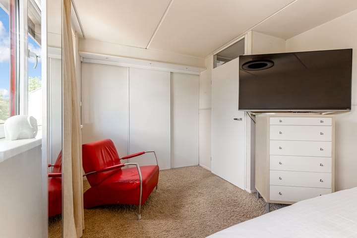 Photo 32 of Hofmark 144