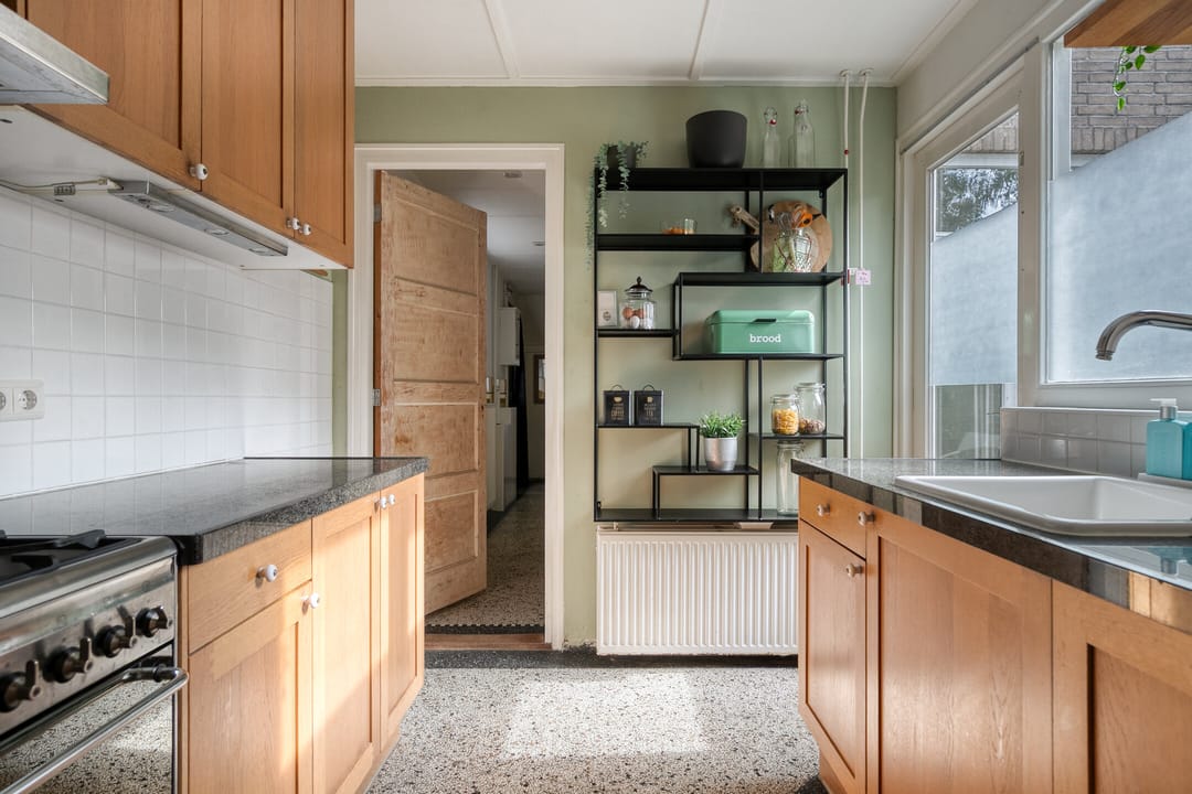 Foto 22 van Leliestraat 55