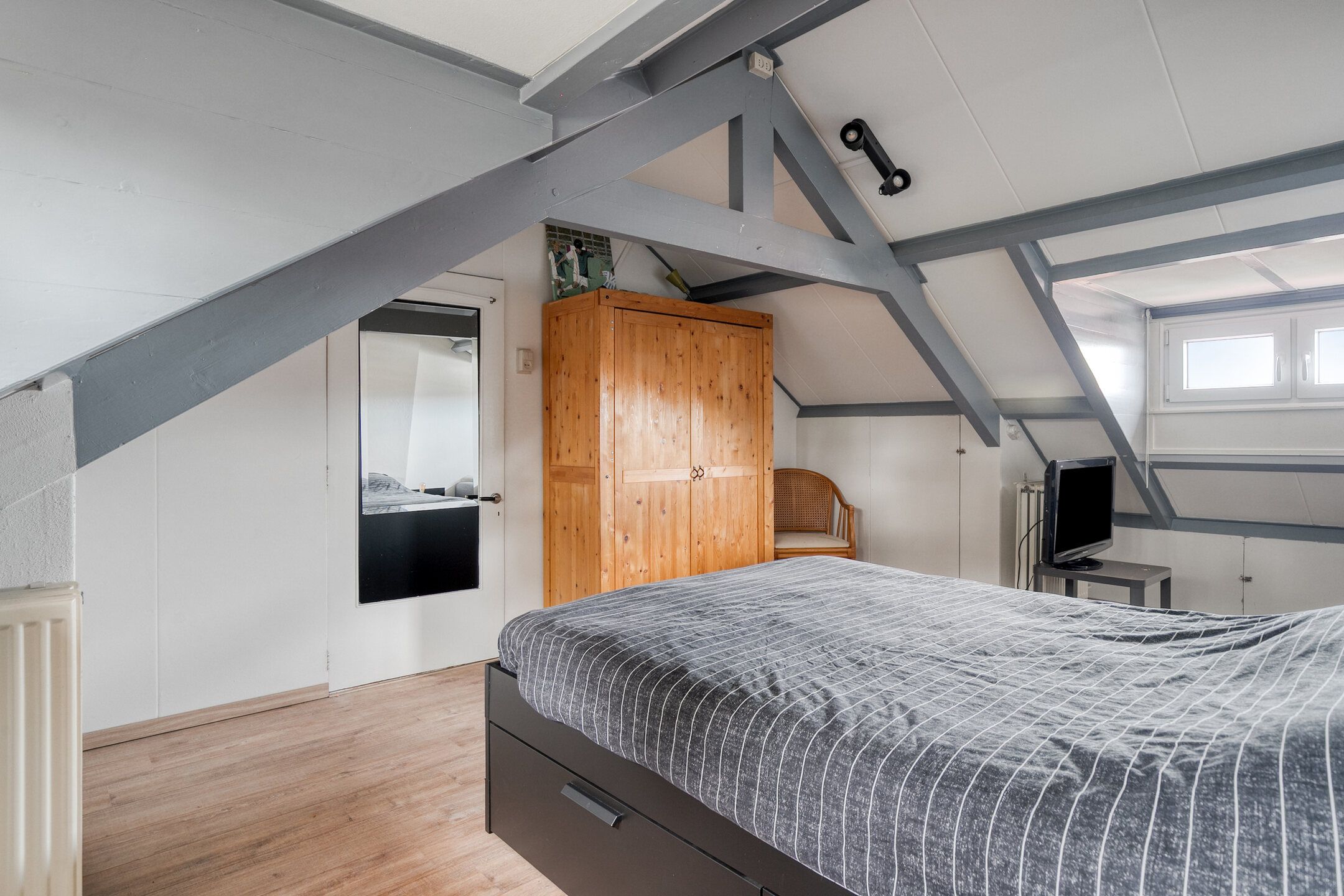 Foto 33 van Leliestraat 55