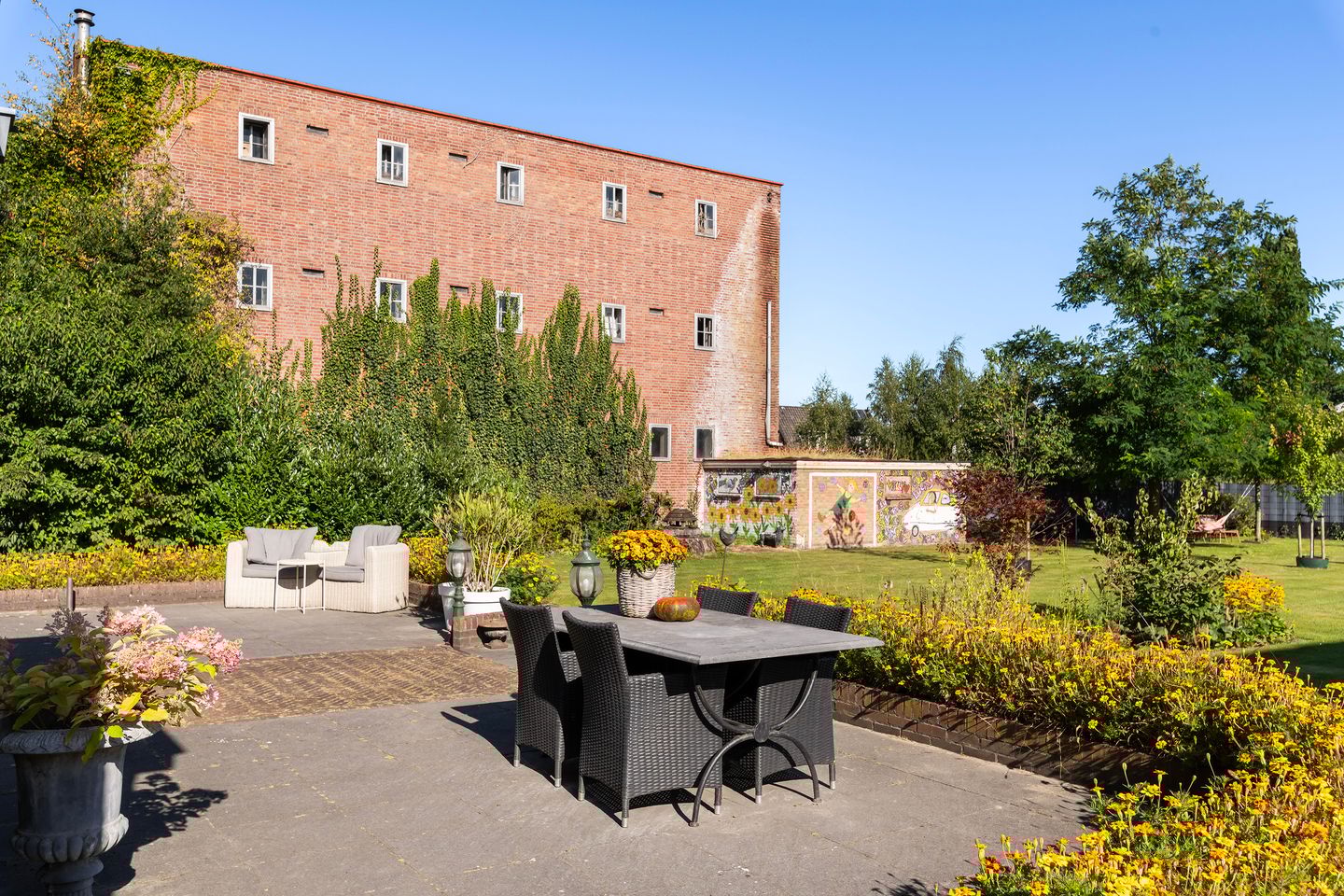 Photo 35 of Haaksbergerweg 7