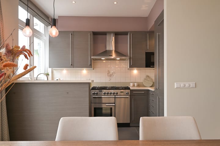 Foto 4 van Van Zuylen van Nijeveltstraat 105