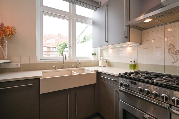 Foto 7 van Van Zuylen van Nijeveltstraat 105