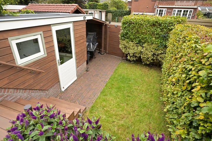 Foto 17 van Van Zuylen van Nijeveltstraat 105