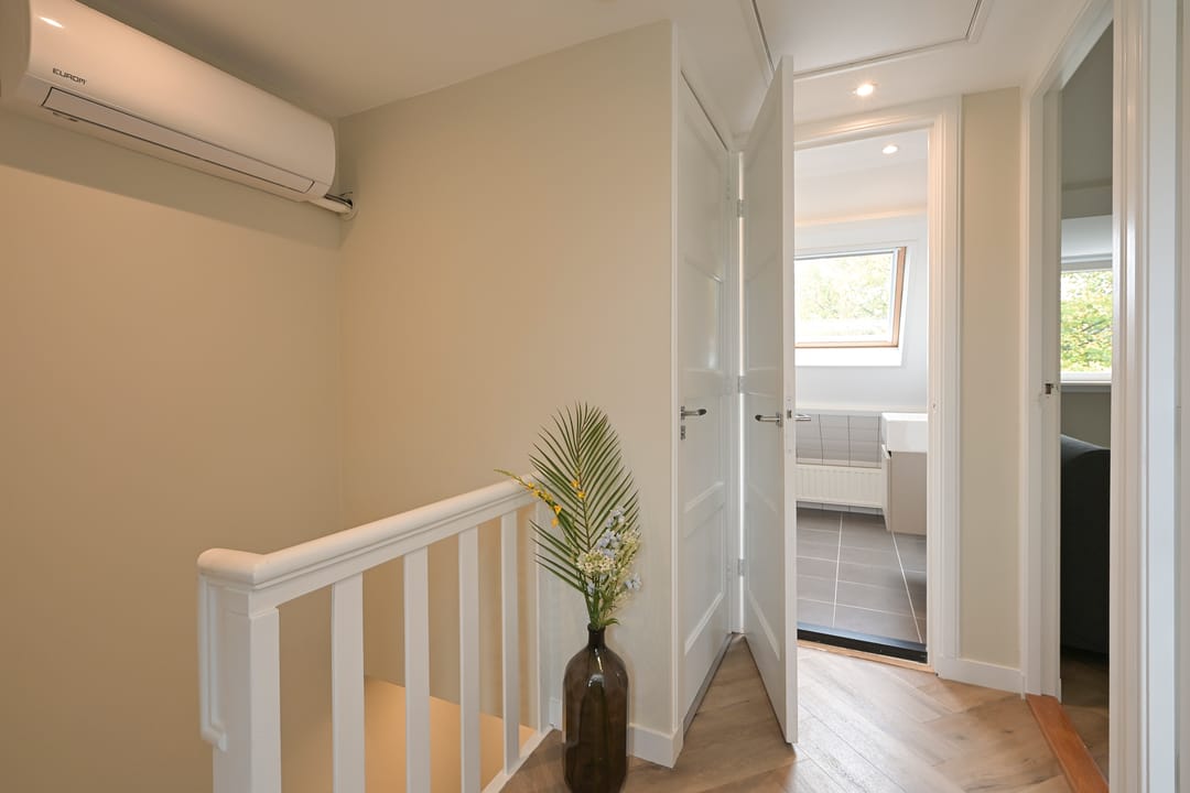 Foto 31 van Van Zuylen van Nijeveltstraat 105