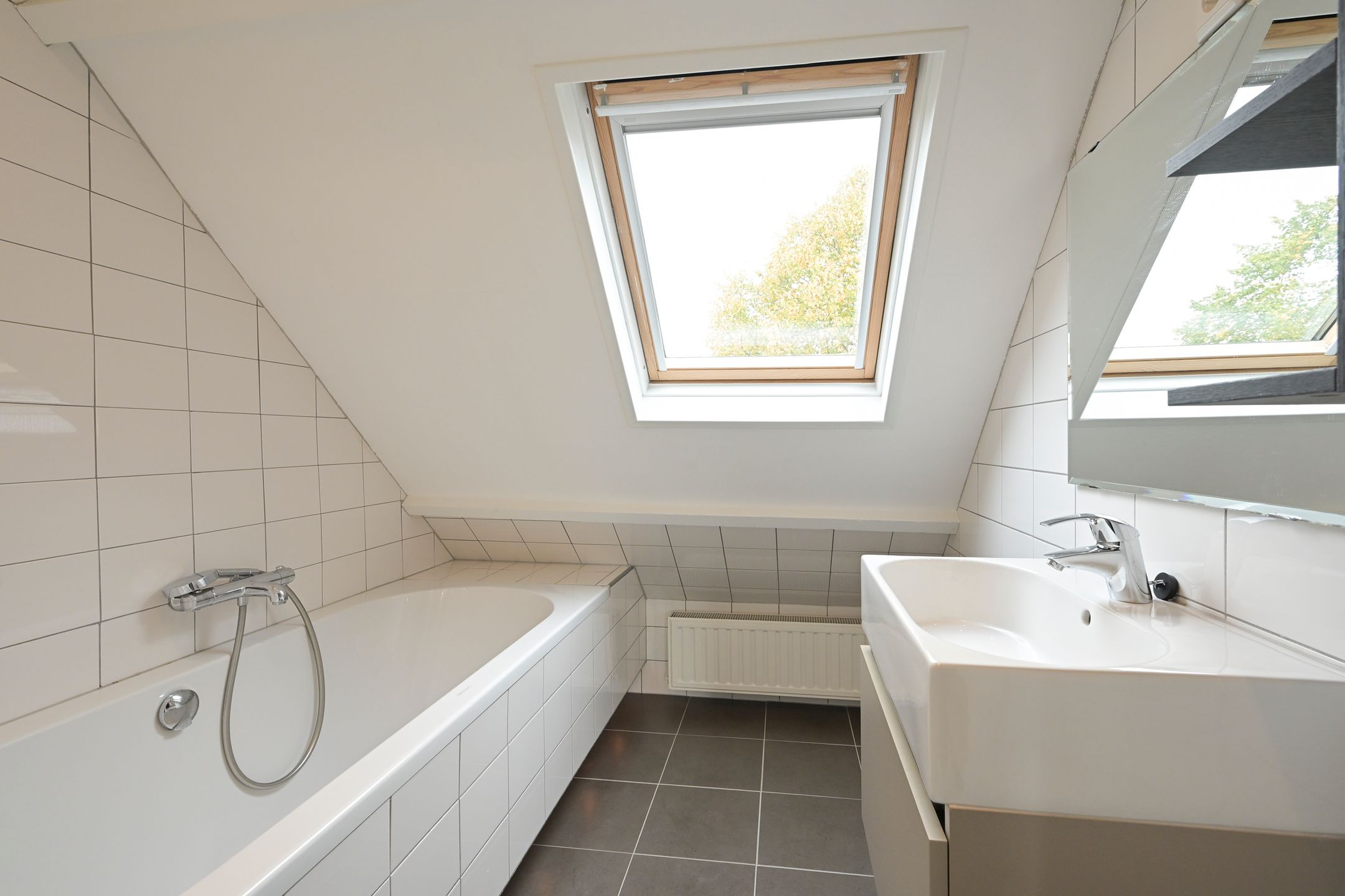 Foto 36 van Van Zuylen van Nijeveltstraat 105