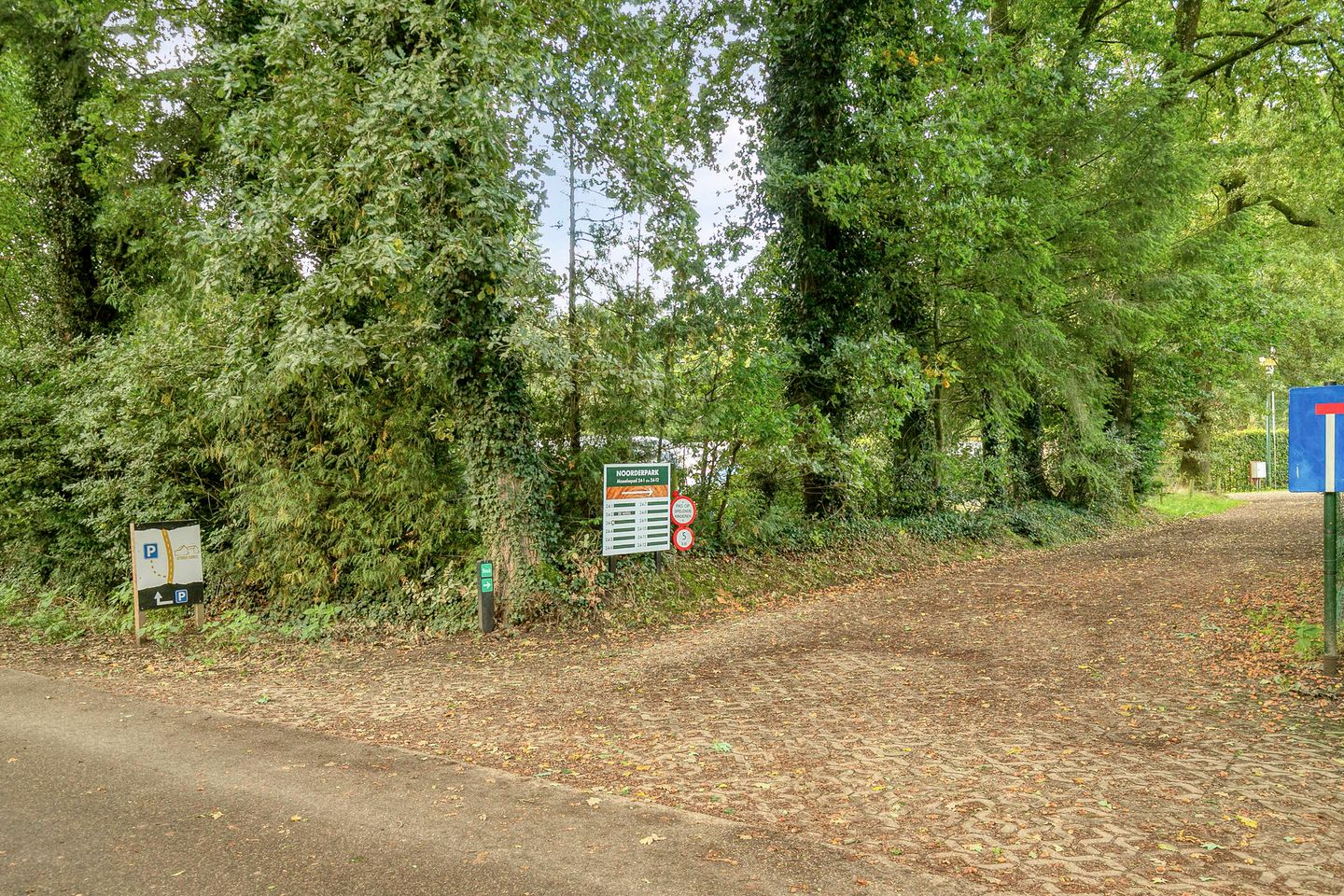 Photo 29 of Mosselsepad 24-K