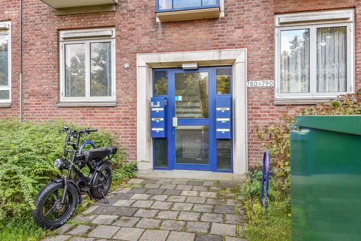 Foto 26 van Melis Stokelaan 782