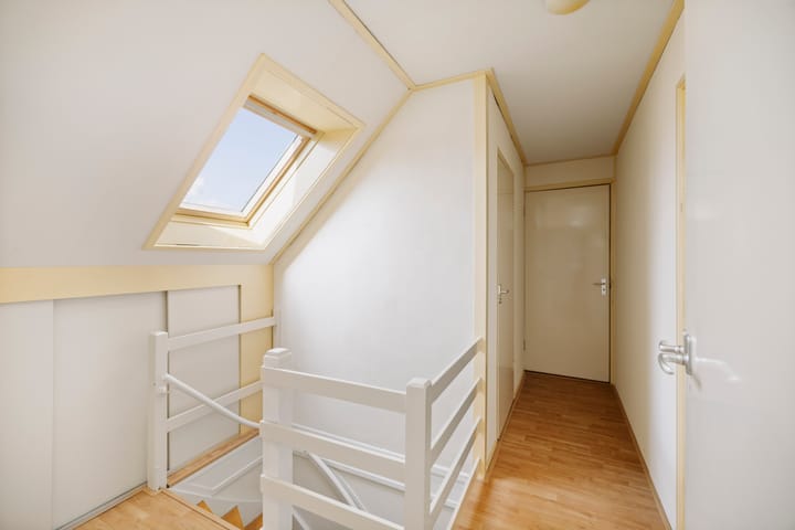 Foto 33 van Oudegoedstraat 25