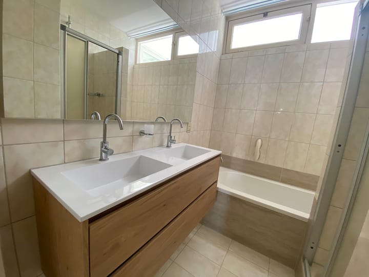 Photo 10 of Parmentierlaan 76