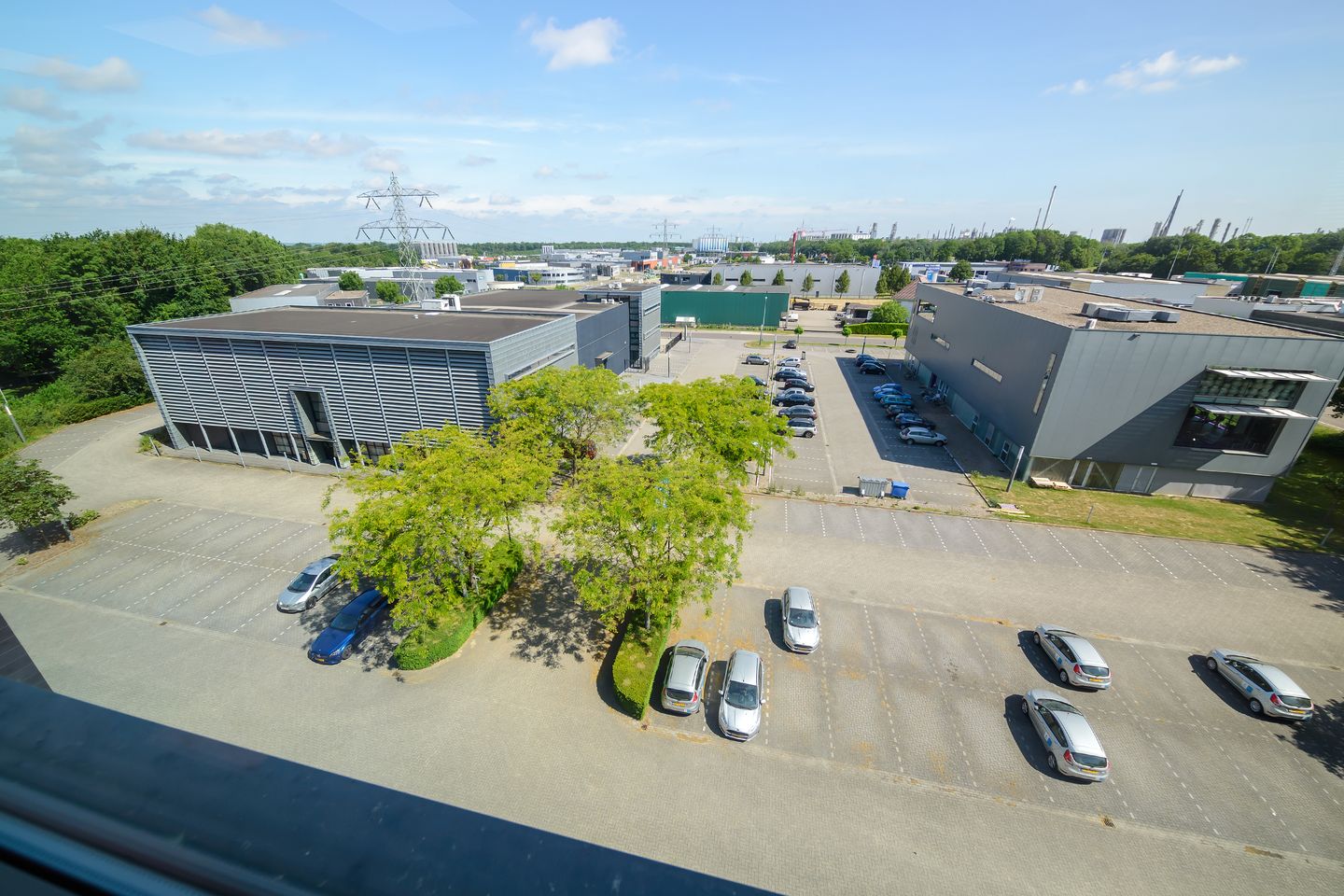 Bekijk foto 3 van Business Park Stein 108