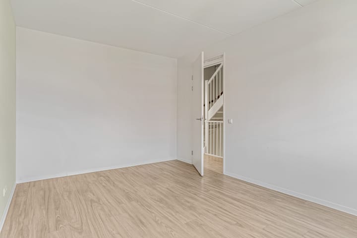 Foto 14 van Maagd 15