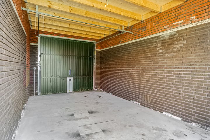 Foto 30 van Maagd 15