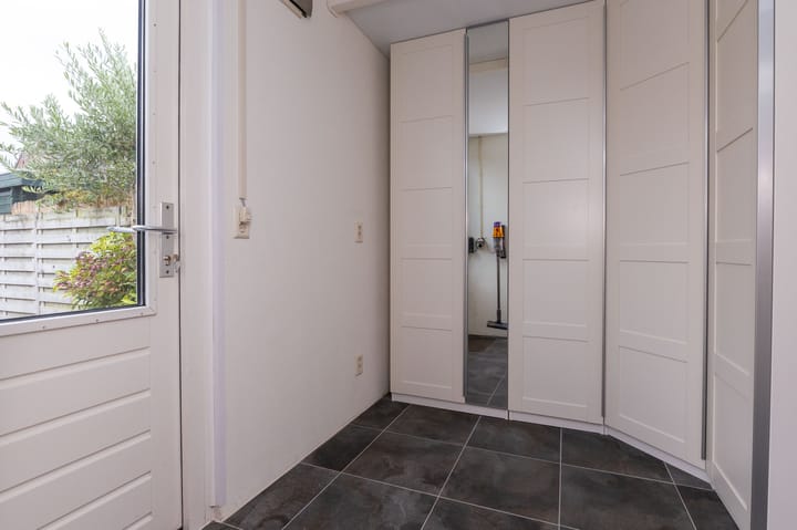 Photo 20 of Inlaagdijk 14