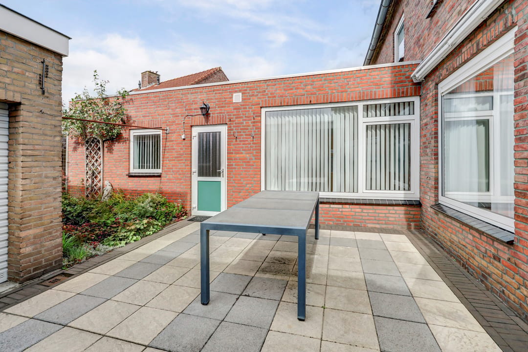 Photo 26 of Achterhoeksestraat 37