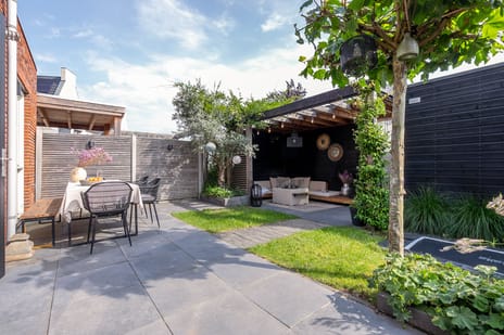 Spion 4 secondary image