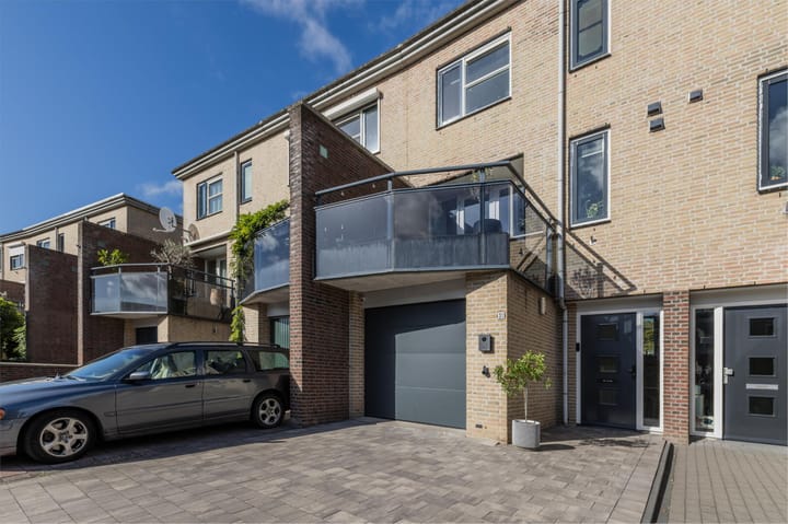 Foto 42 van Johanna van Gulikstraat 31