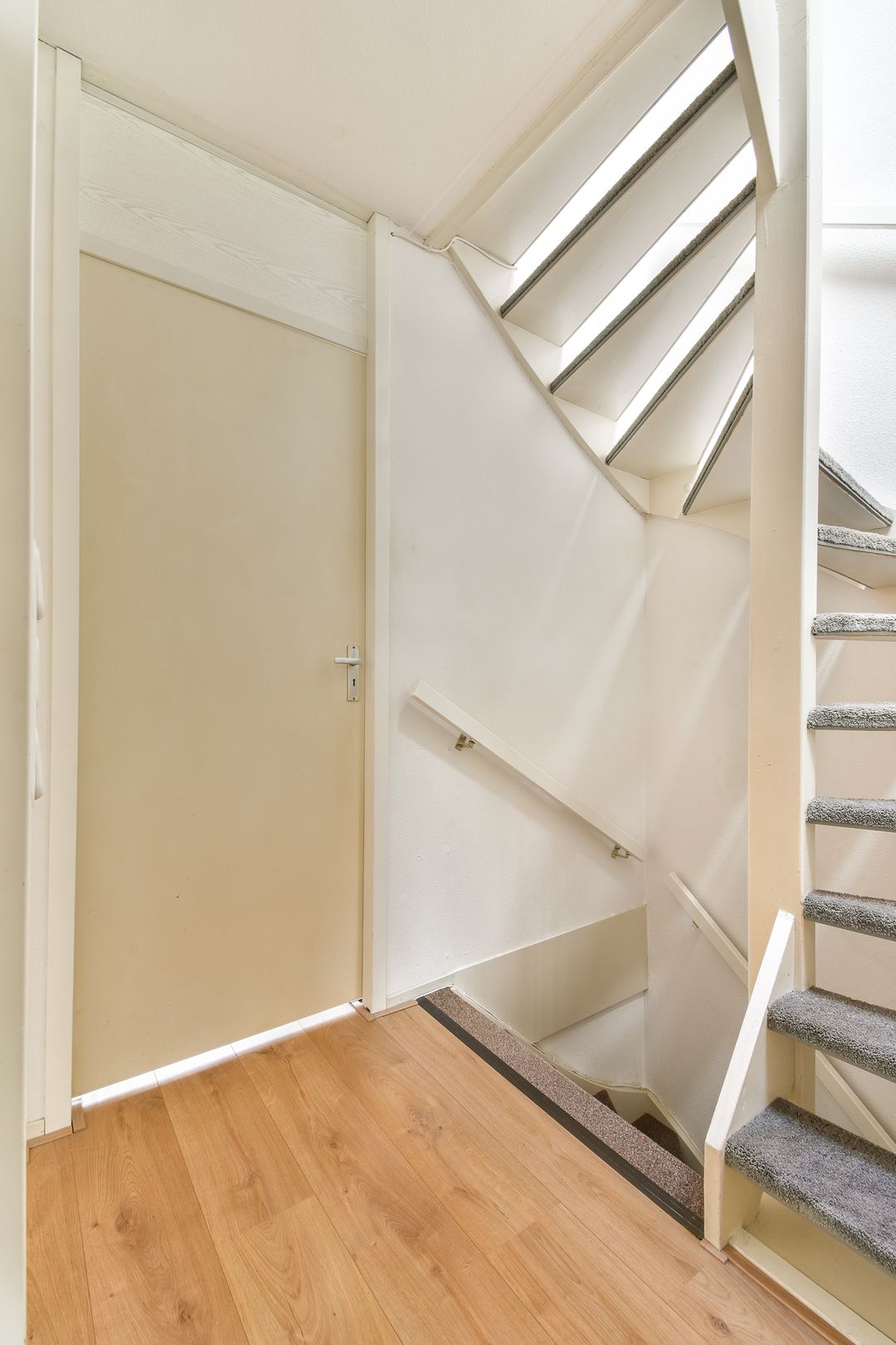 Photo 13 of Anton van Duinkerkenlaan 33