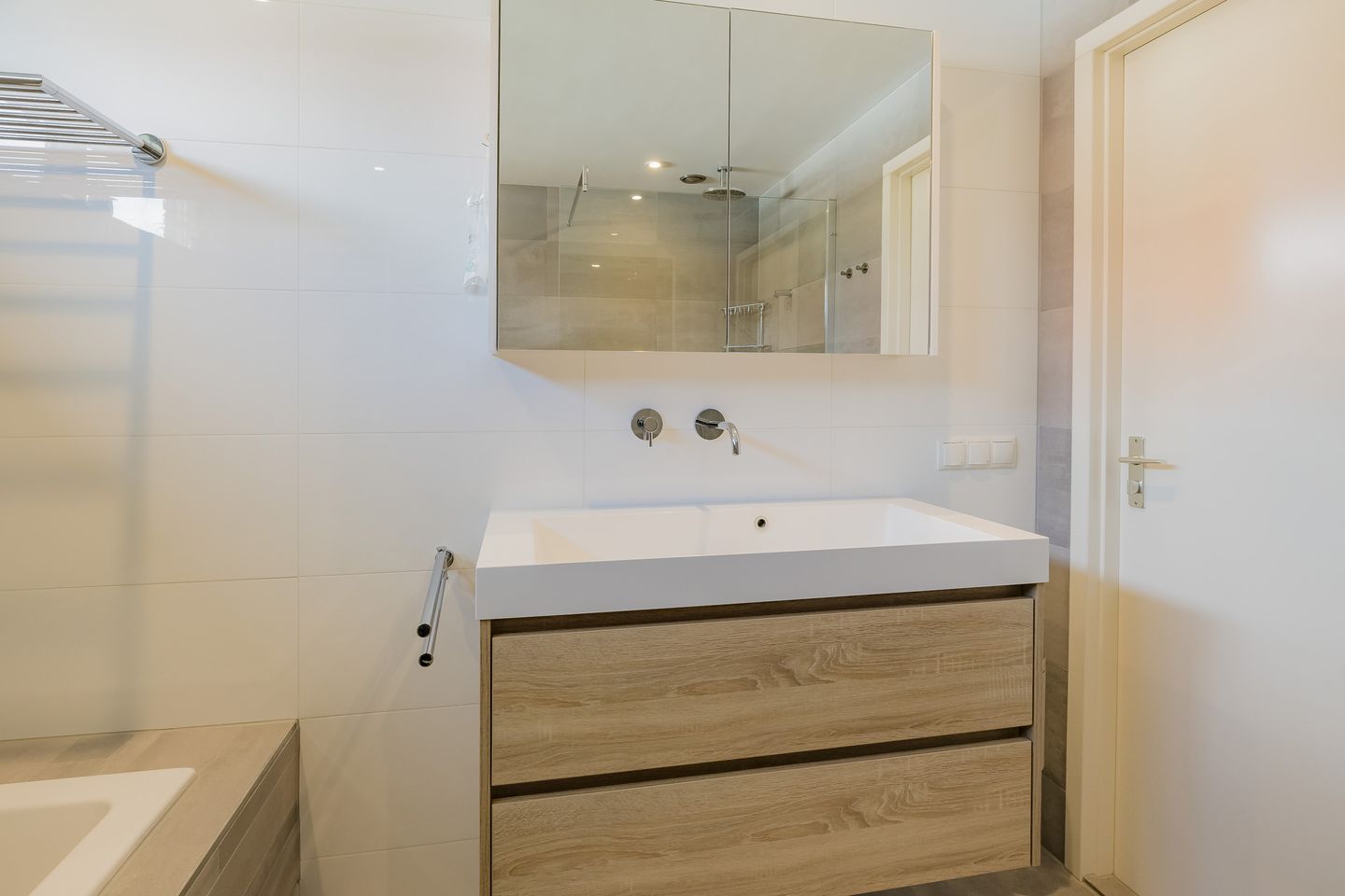 Foto 29 van Ericastraat 1