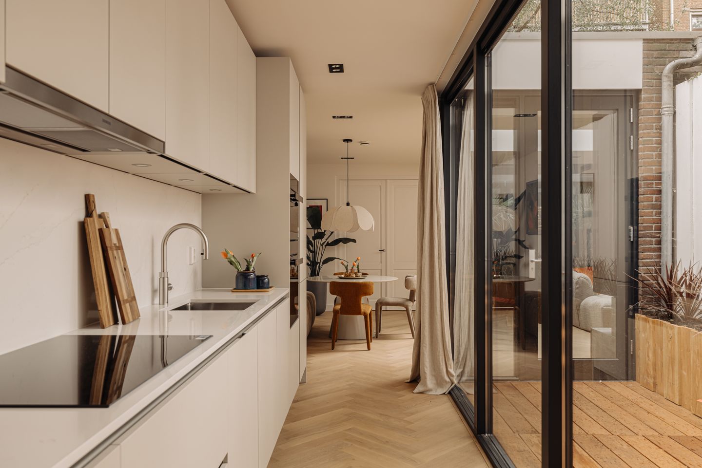 Foto 20 van Van Ostadestraat 62-H