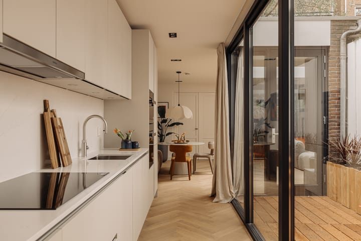 Foto 20 van Van Ostadestraat 62-H