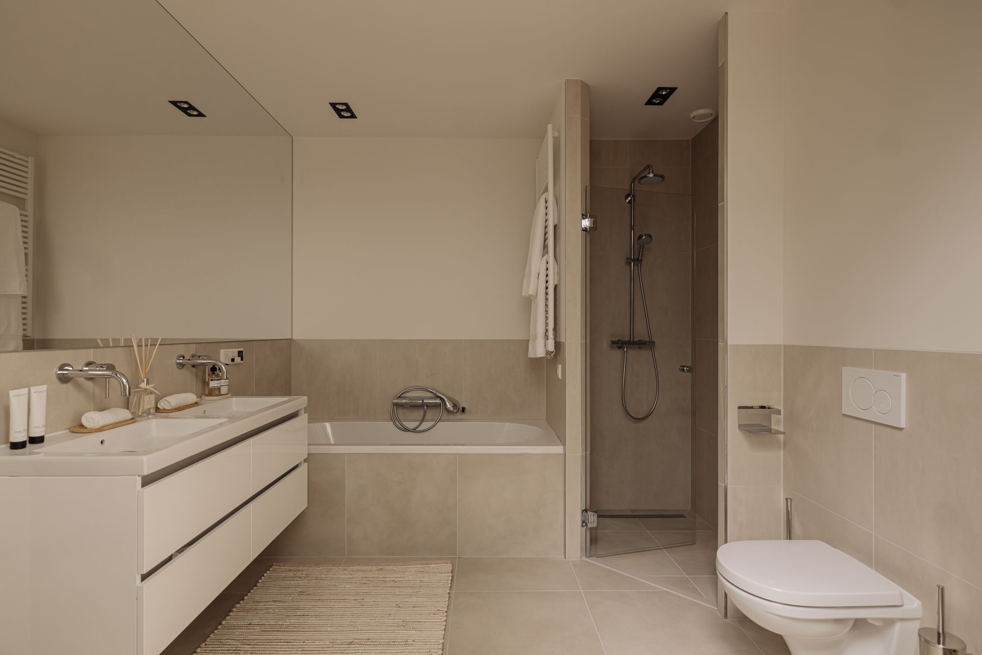 Foto 18 van Van Ostadestraat 62-H