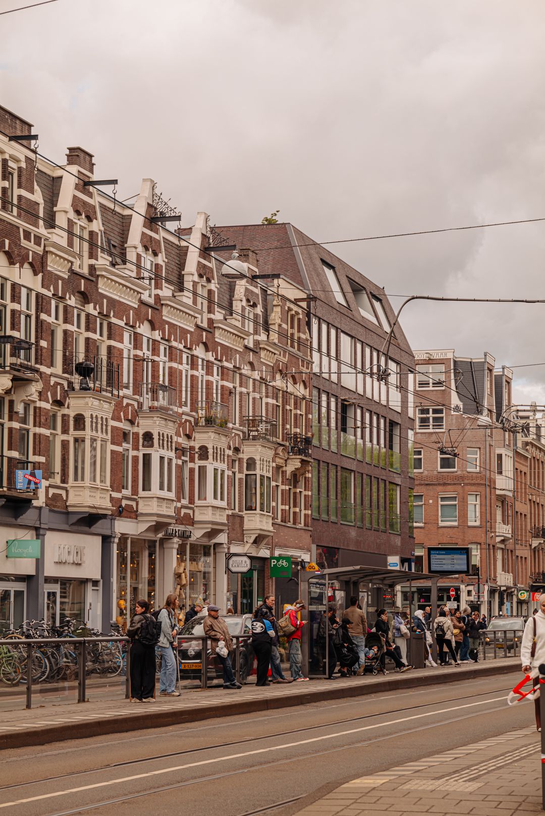 Foto 28 van Van Ostadestraat 62-H