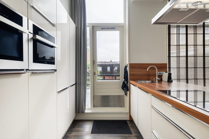 Photo 19 of Emmakade 32