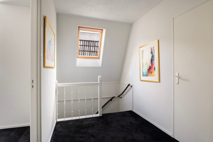 Photo 24 of Emmakade 32