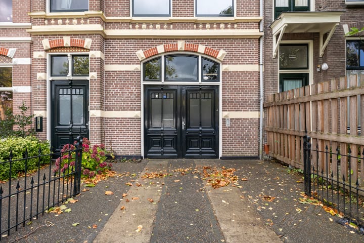 Photo 36 of Emmakade 32