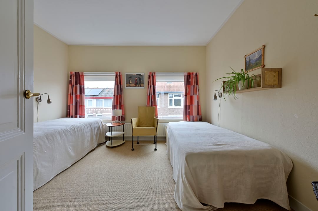 Foto 16 van Achtermeulenlaan 1