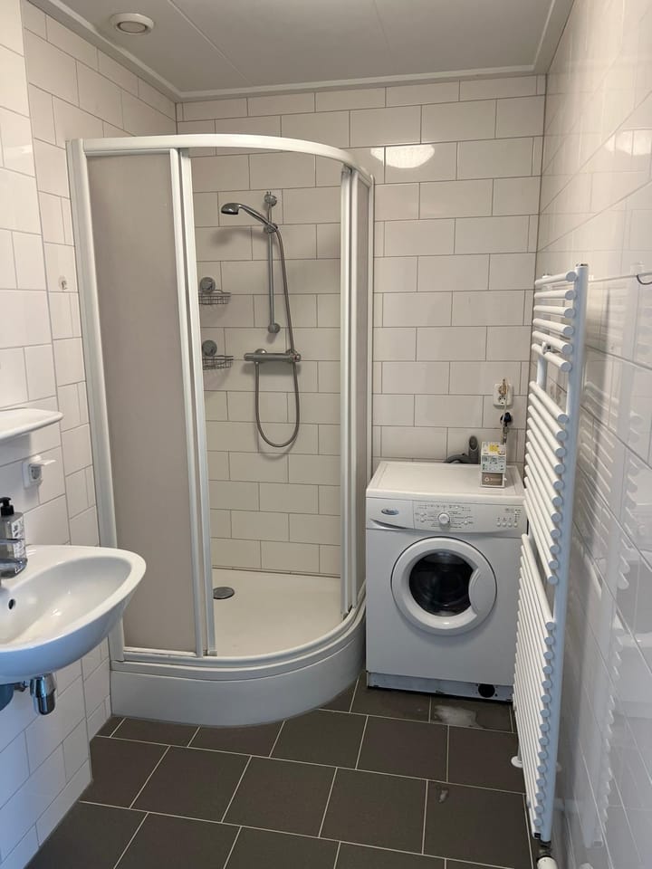 Photo 9 of Raadhuisstraat 18